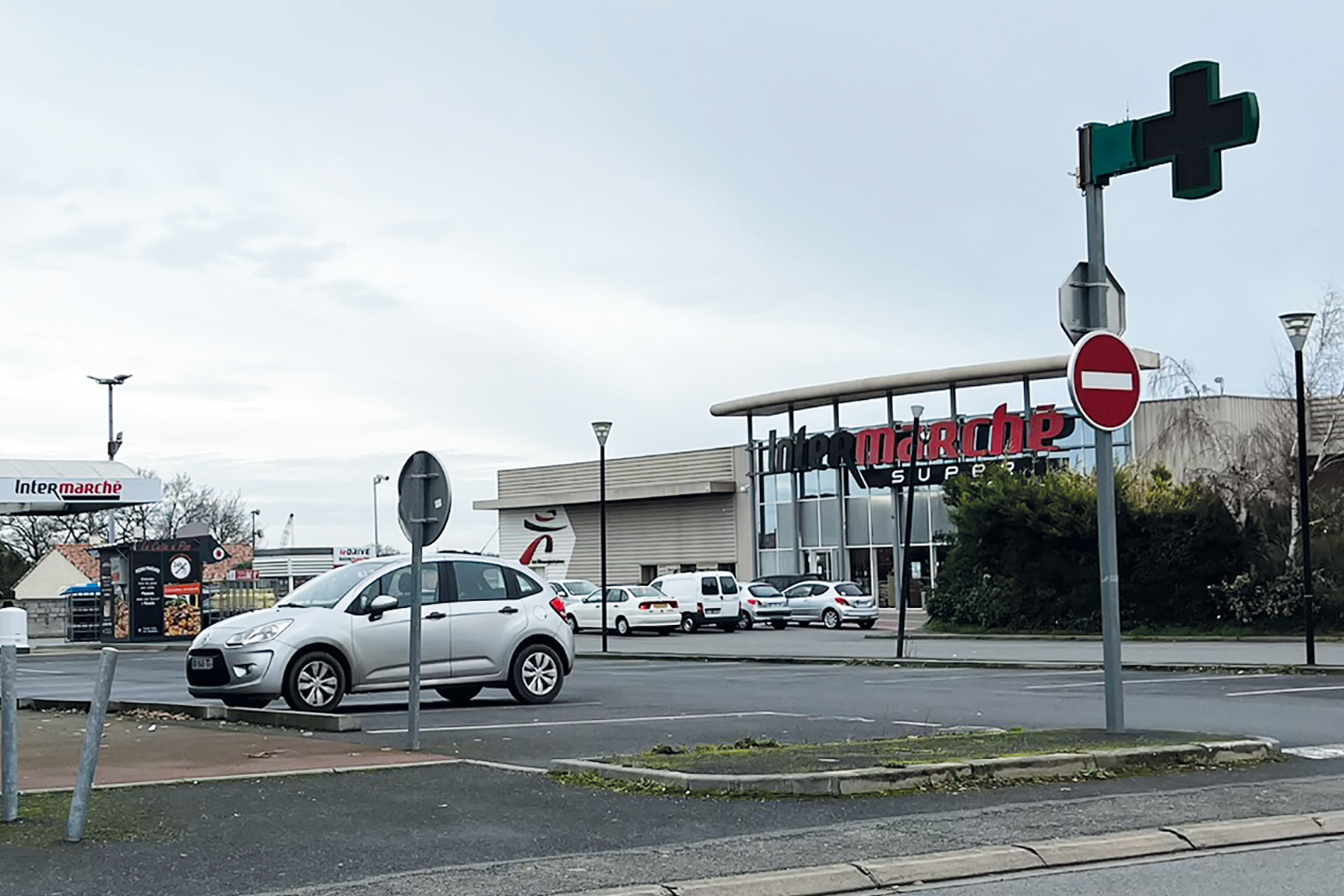 Pôle commercial Intermarché